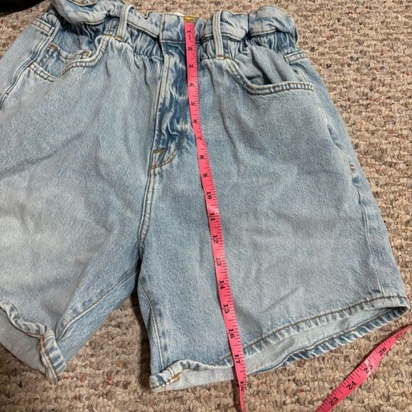 FRAME Elastic Waist Shorts in Natoma Clean Paperbag Denim- Size Small - Picture 12 of 12